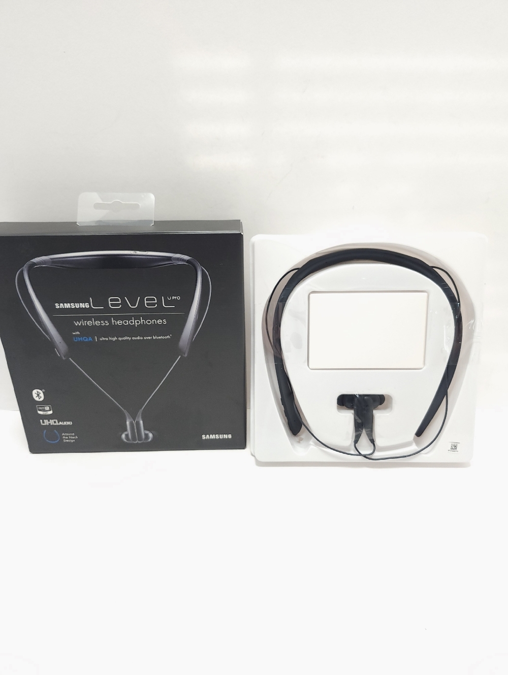 Samsung Level U Pro Stereo Bluetooth Wireless Headphones UHQA Black NEW